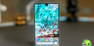 Essential Phone já está sendo atualizado para ter o Android 9 Pie Essential Phone já está sendo atualizado para ter o Android 9 Pie