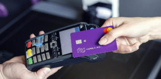 Quem Não Quer? Nubank Já Recebeu Mais de 700 Mil Pedidos Para Função Débito! Quem Não Quer Nubank Já Recebeu Mais de 700 Mil Pedidos Para Função Débito! capa