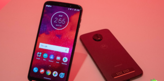 Imagem do Motorola Moto Z4 vaza mostrando seu design Imagem do Motorola Moto Z4 vaza mostrando seu design