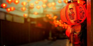 Nova Tendência na China: Seja pago para dar elogios Nova Tendência na China: Seja pago para dar elogios