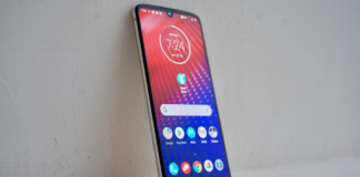 Motorola Moto Z4 pode não ser atualizado para o Android R Motorola Moto Z4 pode não ser atualizado para o Android R