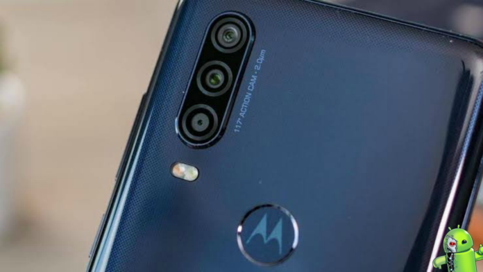 Motorola One Macro é lançado com câmera macro e Helio P70