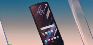 Motorola RAZR passa por teste de flexibilidade
