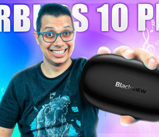 AIRBUDS 10 PRO Experiência Sonora Imersiva e Inigualável Pedro Armindo mostrando os fones de ouvido AIRBUDS 10 PRO